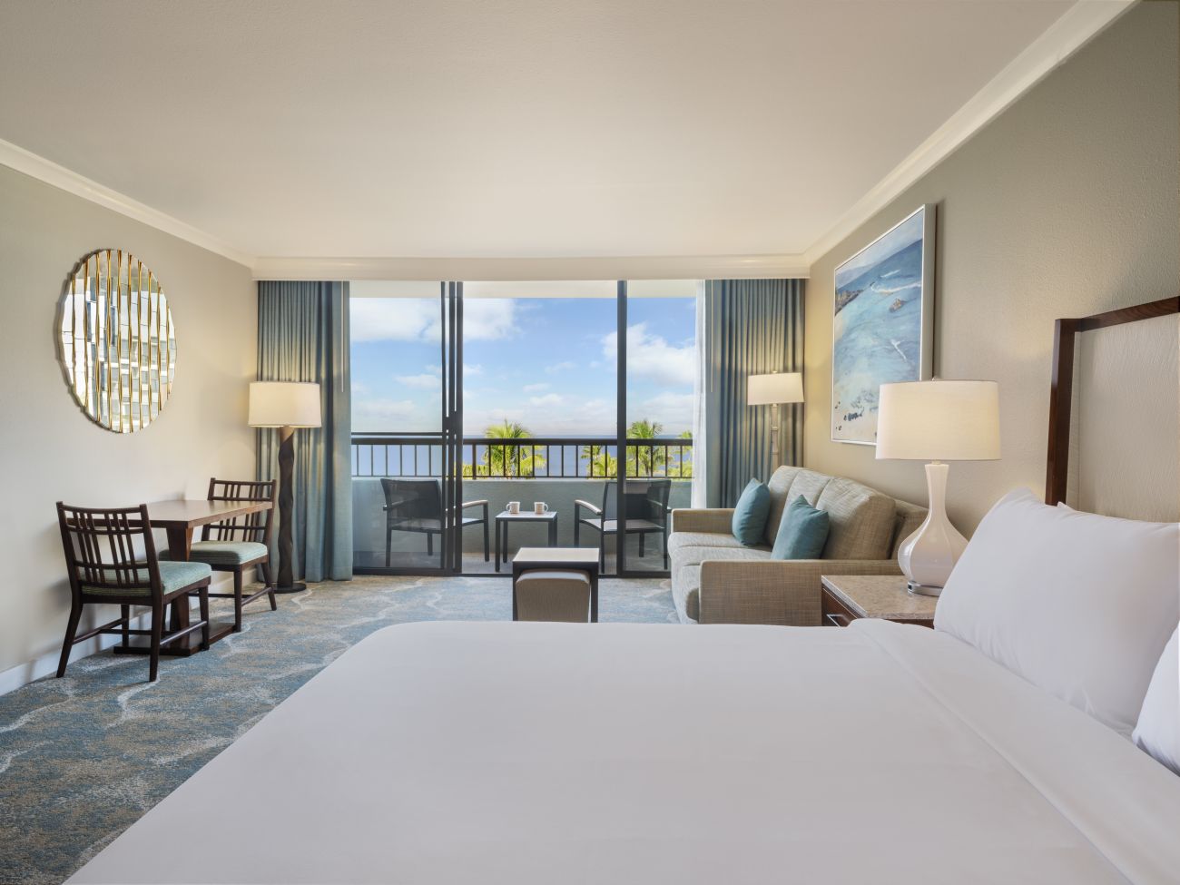 Guest Bedroom, Maui Wing